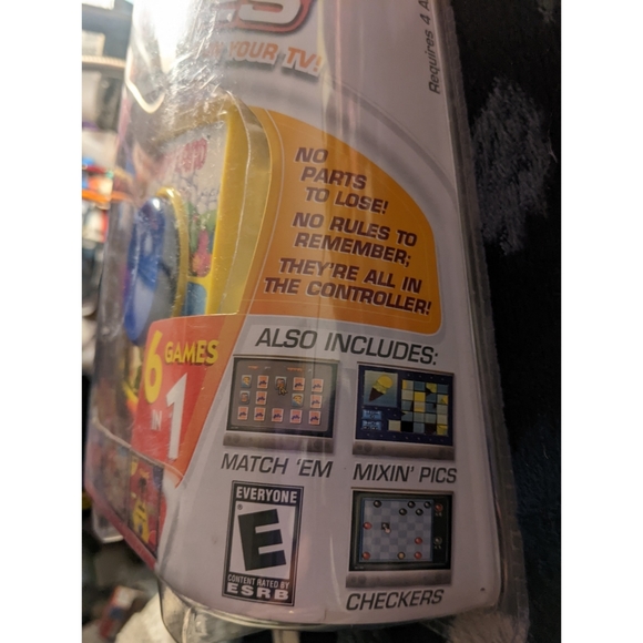 Hasbro TV Board Games 6 In 1 New - Picture 3 of 7